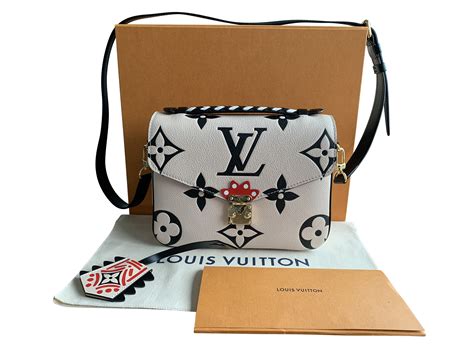 lv crafty pochette metis|lv pochette metis strap drop.